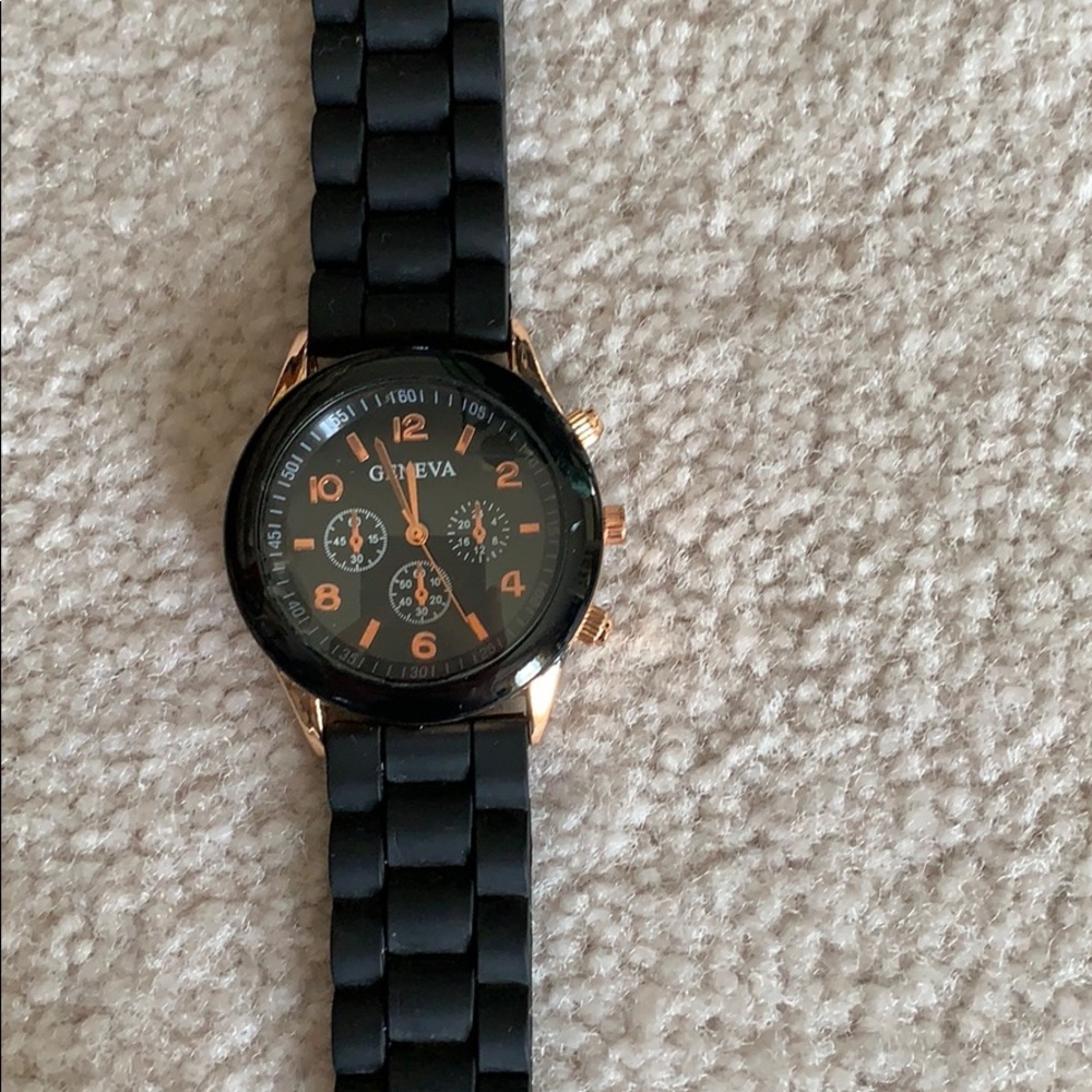 Geneva watch - Picture 2 of 2